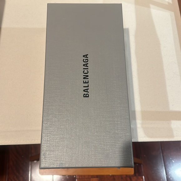 Balenciaga Grey Slides - Picture 9 of 10